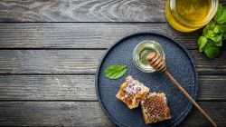 ¿Cómo escoger la mejor miel adecuada para sus postres o recetas?